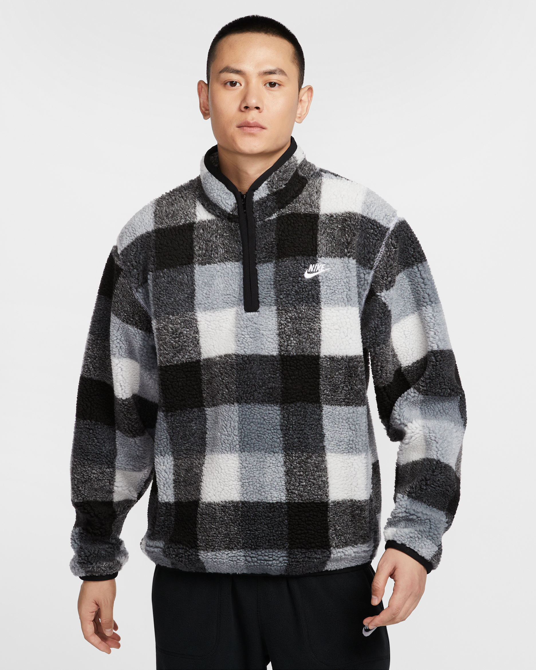 NIKE 防寒　ハーフジップジャケット　Lサイズ 白 NIKE 防寒 ハーフジップジャケット Lサイズ 白 NIKE 防寒 ハーフ